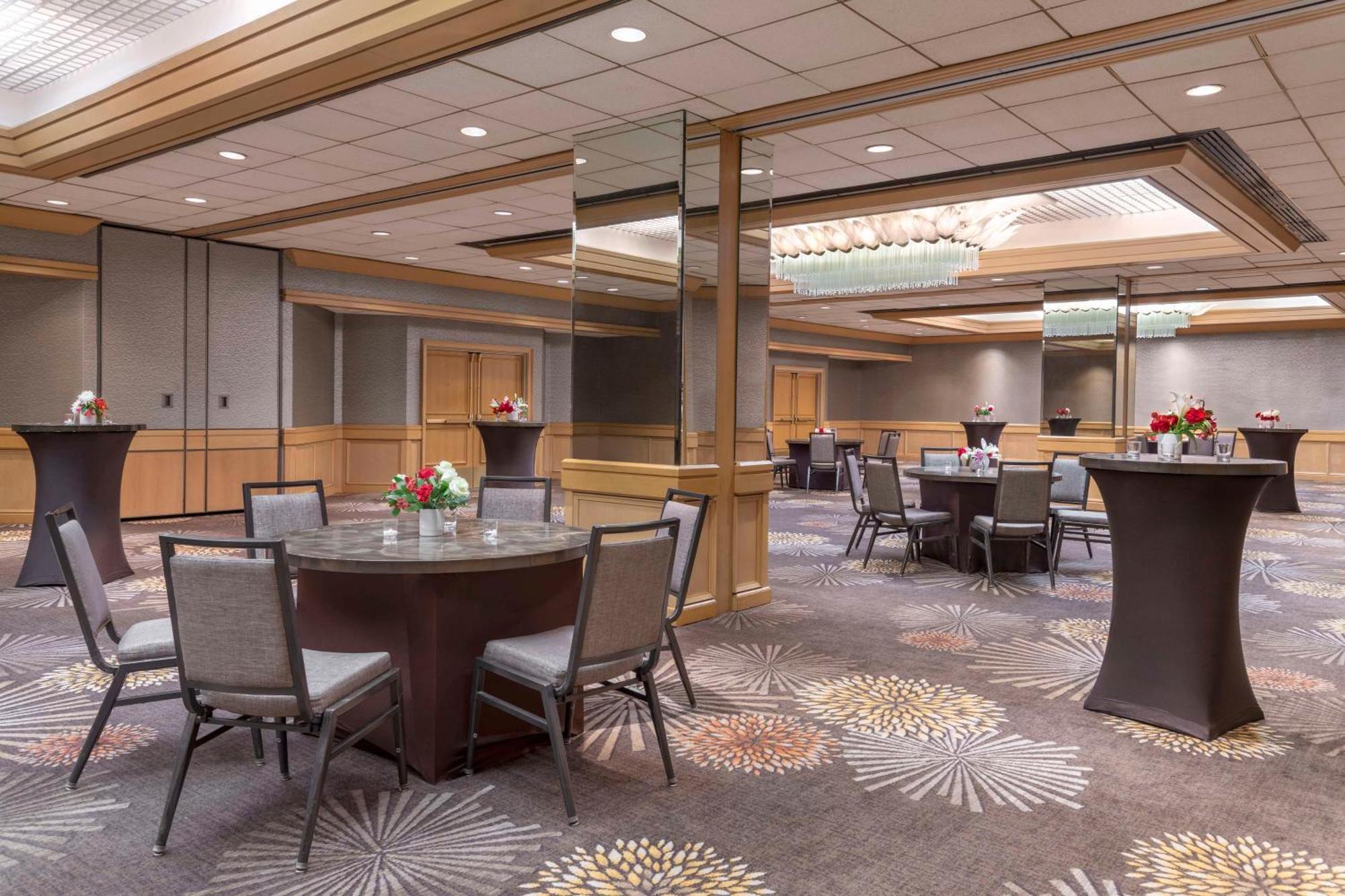 Hotel Hilton Orange County/Costa Mesa Extérieur photo