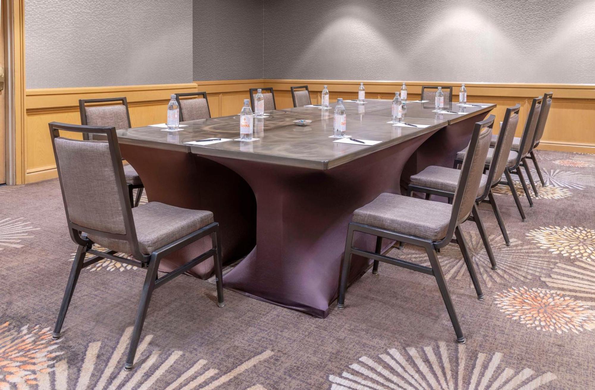 Hotel Hilton Orange County/Costa Mesa Extérieur photo