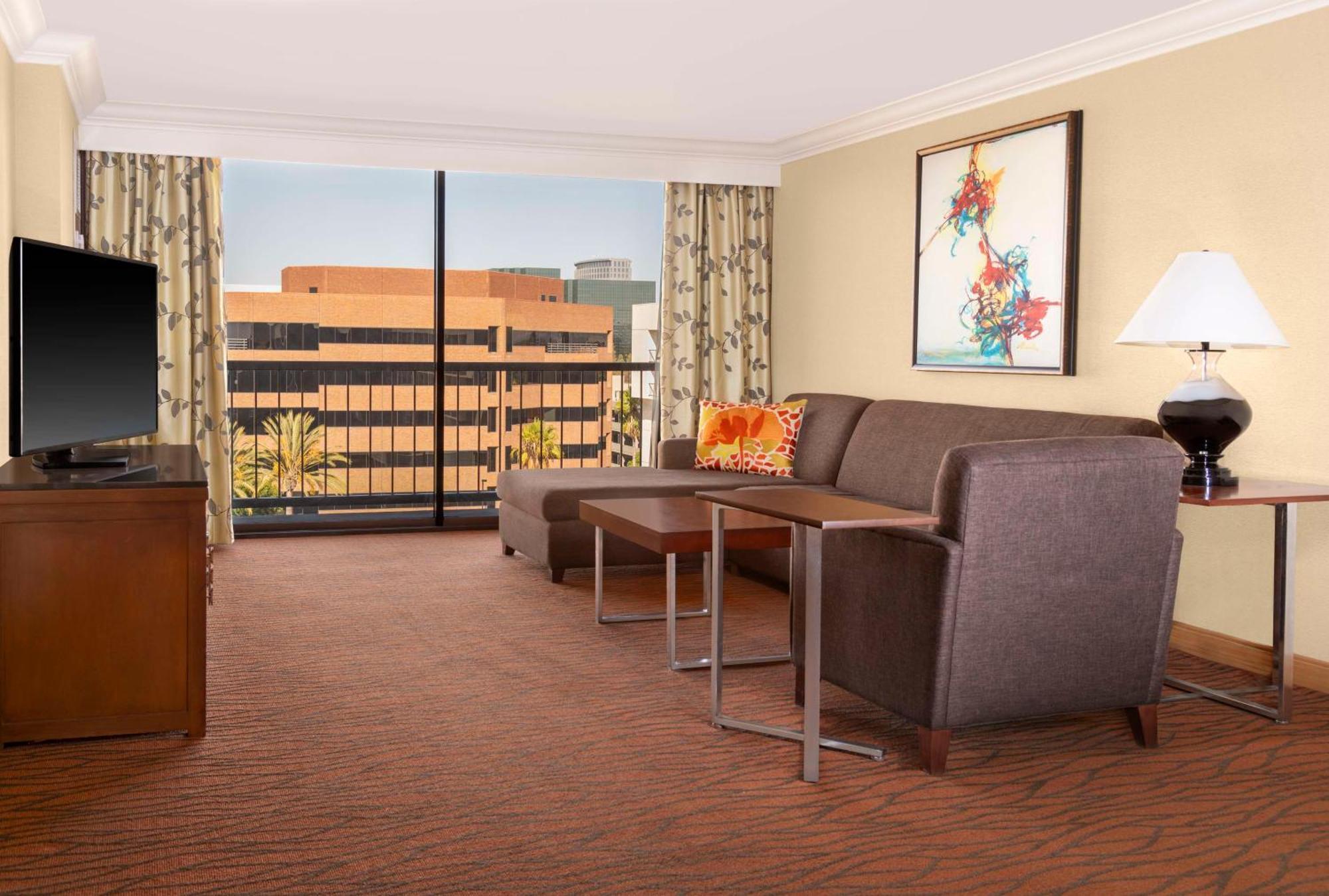 Hotel Hilton Orange County/Costa Mesa Extérieur photo