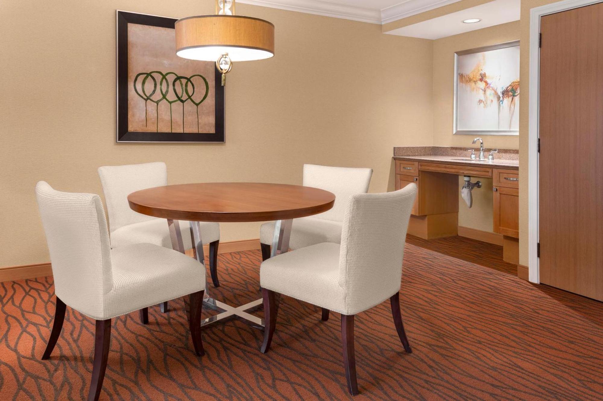 Hotel Hilton Orange County/Costa Mesa Extérieur photo